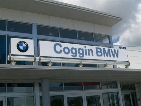 Coggin bmw treasure coast - 2024 BMW M3 Sedan Overview. The standard features of the BMW M3 Base include 3.0L I-6 473hp twin turbo engine, 6-speed manual transmission with overdrive, 4-wheel anti-lock brakes (ABS), integrated navigation system, side seat mounted airbags, curtain 1st and 2nd row overhead airbags, driver and passenger knee airbag, airbag occupancy sensor ... 